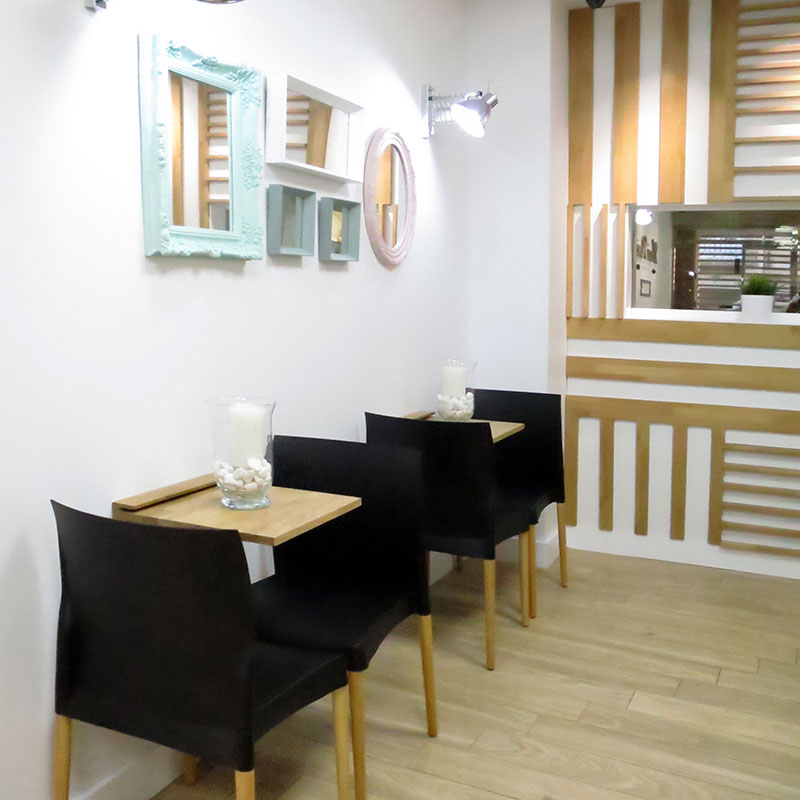 Reforma integral y equipamiento comercial para Pastelería en Yecla